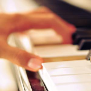 美女被插色哟哟
